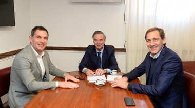 Acompañado por Lugli, Garro se reunió con Pichetto