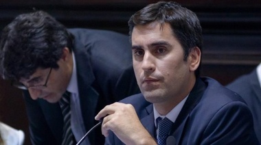 Volvió Mosca pero pedirá renovar su licencia por 60 días