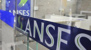 La Defensoría del Pueblo quiere saber si el gobierno utilizó datos de la Anses para su campaña