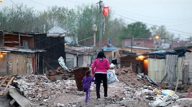 Para el Indec, una familia tipo necesitó $31.934 para no ser pobre en junio