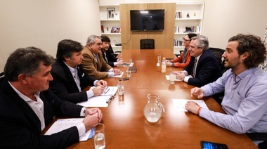 Alberto Fernández calificó de "positiva" la reunión con las entidades del campo