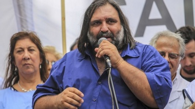 Baradel volvió a reclamar por una cláusula gatillo mensual para docentes