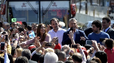 Junto a Vidal, Macri intentó mostrarse optimista de cara a las elecciones