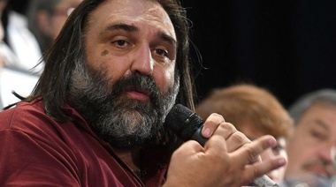 Roberto Baradel respaldó la decisión de la CTA de volver a la CGT