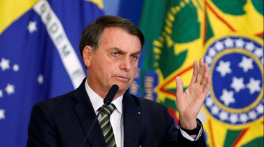 Bolsonaro dice que "Argentina eligió mal" y que no pretende felicitar a Alberto Fernández
