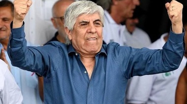 A contramano de la CGT, Moyano adelantó que Camioneros pedirá un bono de fin de año