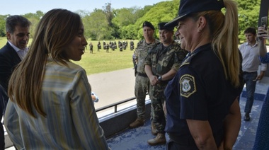 Vidal se reunió con grupos especiales de la Policía Bonaerense