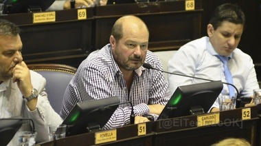 Cuatro diputados rompen con Cambiemos y arman su propio bloque