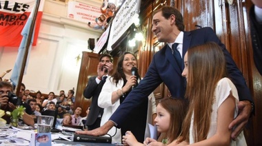 Julio Garro juró por un nuevo periodo al frente de la Municipalidad de La Plata