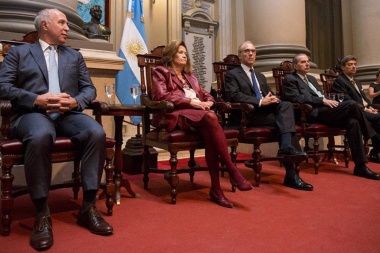 La Corte aclaró que el pedido de los expedientes no suspende el juicio a Cristina Kirchner