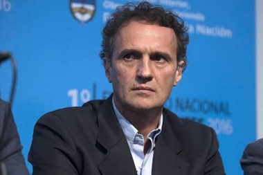 Katopodis: “Lo que la gente necesita de este gobierno es que no rompa más nada”