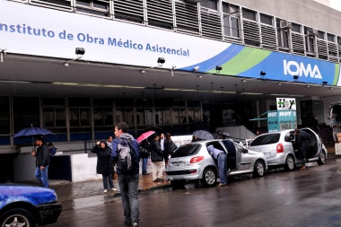 Los médicos de la provincia dicen que se sienten estafados por el IOMA