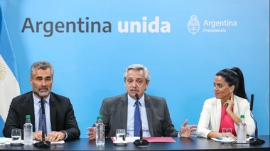 El gobierno anunció una suba de 13 por ciento para jubilaciones, pensiones y la AUH