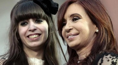 Cristina Kirchner arribó anoche a la Argentina desde Cuba con su hija Florencia