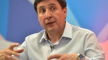 Arroyo le exigió la renuncia al funcionario que autorizó las compras a precios cuestionados