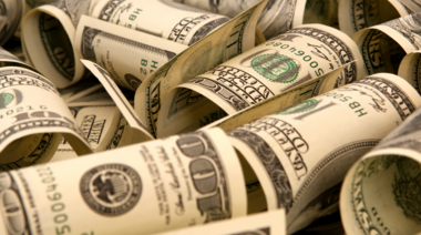 El dólar blue cerró la semana cotizando a $122