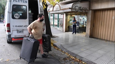 Con estrictos protocolos sanitarios, habilitan el servicio de mudanzas en La Plata