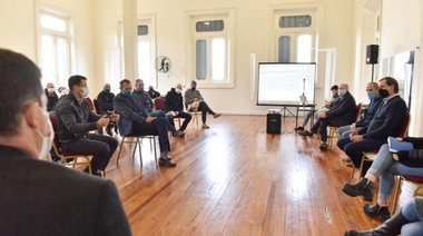 Garro reunió al comité de crisis para analizar la situación epidemiológica