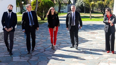 El gobierno presentó un plan de obra pública con perspectiva de género