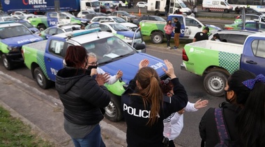 Kicillof ascendió el salario de la Bonaerense a 44 mil pesos