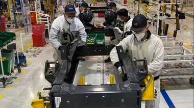 El Gobierno nacional prorrogó por 60 días la prohibición de despedir trabajadores