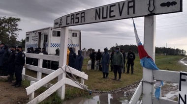 Mañana la Justicia determina si acepta o no el pedido de desalojo de Casa Nueva