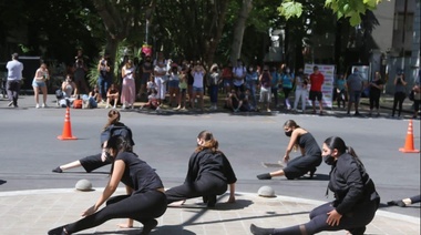 Confirman un descenso de contagios superior al 65% en La Plata