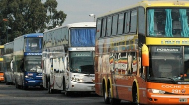 Vuelven los viajes de larga distancia para personas con certificados