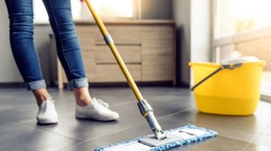 Empleadas domésticas recibirán un aumento salarial del 28% en tres cuotas