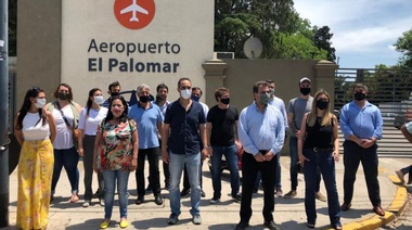 Juntos por Cambio cuestionó el cierre del aeropuerto de El Palomar
