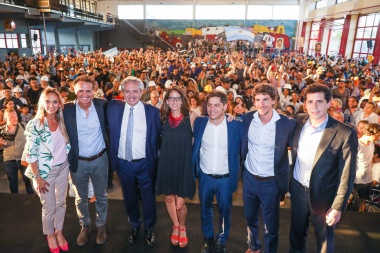 Alberto lanzó un plan para reactivar la obra pública que tendrá en cuenta la paridad de género