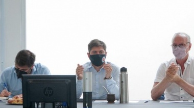 Kicillof pidió a los intendentes trabajar en la concientización de la población