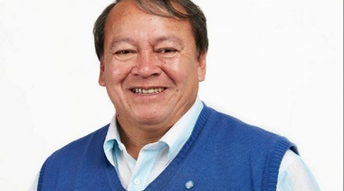 El diputado "Toty" Flores está internado con una neumonía bilateral