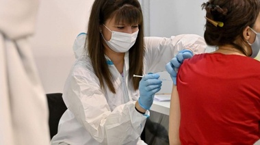 La Provincia comenzará a vacunar a mayores de 18 años contra el Covid-19