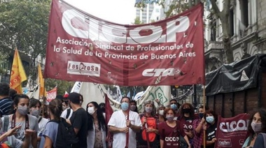 Trabajadores de la salud le reclaman a Kicillof un "presupuesto extraordinario"