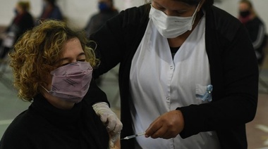 Comenzaron a distribuirse casi 1.500.000 vacunas en todo el país