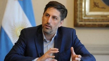 Trotta: "Es una enorme irresponsabilidad si retoman la presencialidad en la Ciudad"