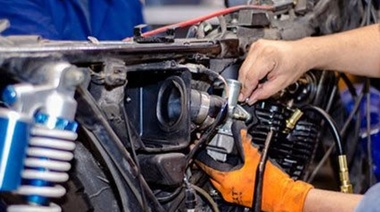 Capacitarán en oficios a platenses desempleados