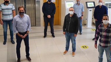 El Grupo Dorrego sugiere al gobernador que convoque a todos los intendentes de la Provincia para agilizar la vacunación