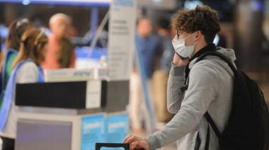 Habrá multas de hasta 4.300.000 pesos por incumplir el aislamiento tras regresar del exterior