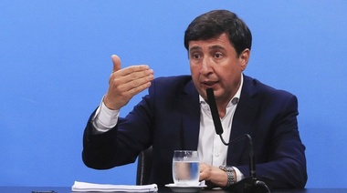 Arroyo aseguró que si es electo legislará para "transformar los planes sociales en empleo"