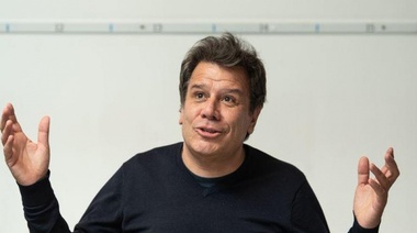 Manes presentó sus primeros dos proyectos de ley y evaluó que la PASO con Santilli "engordará" a JxC