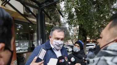 Gennuso: “¿Con qué criterio vuelve el público a las canchas y no habilitan el turismo estudiantil?”