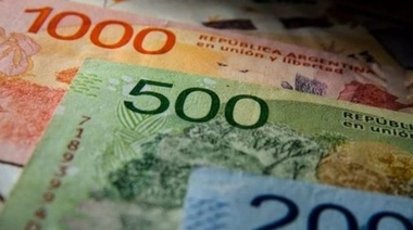 Se oficializó el aumento del salario mínimo, vital y móvil