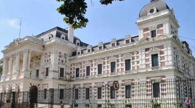 Los estatales provinciales deberán volver al trabajo presencial desde el lunes 18