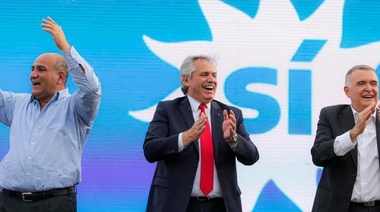 Fernández llamó a la unidad y criticó que la oposición proponga los "mismos remedios de siempre"