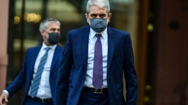 "Tengo miedo": Nik denunció en redes amenazas del ministro Aníbal Fernández