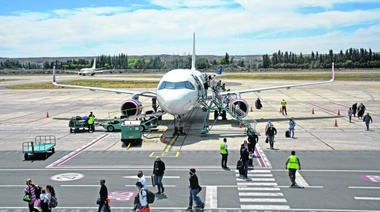El aeropuerto de Neuquén suma frecuencias de cara al verano