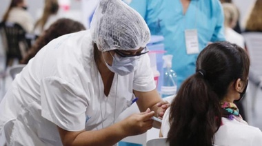 Personal sanitario recibirá un bono de $20.000