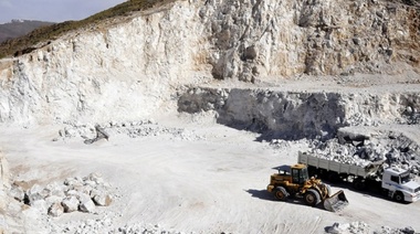 Chubut aprobó la ley de megaminería para la meseta central